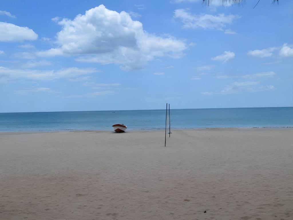 טרינקומאלה Silver Beach Hotel מראה חיצוני תמונה